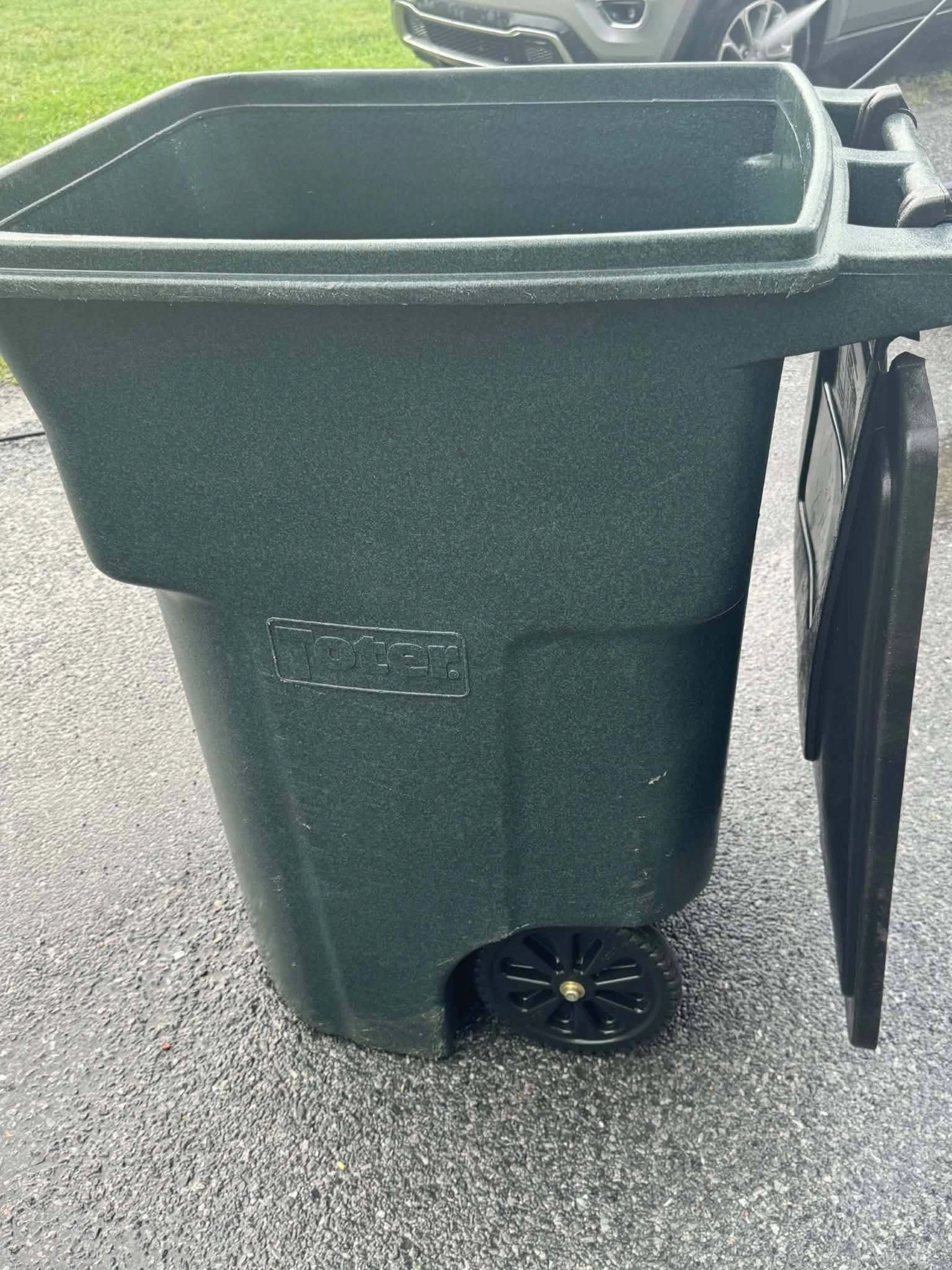 Lid & Body after cleaning