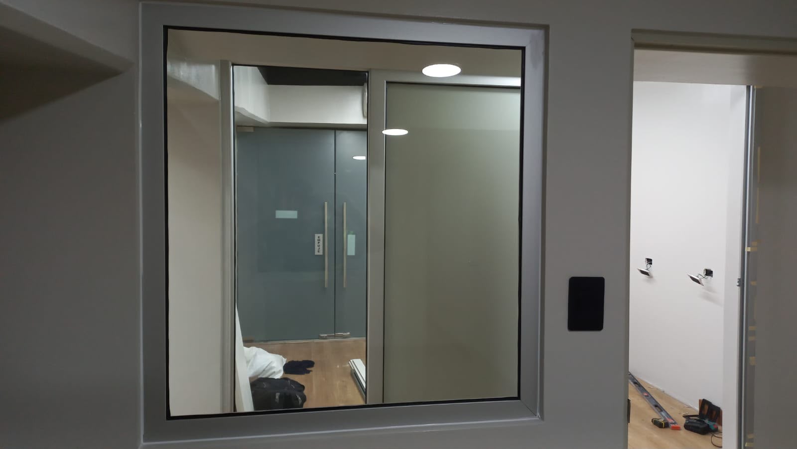 Ventana de aluminio Línea Euro instalada