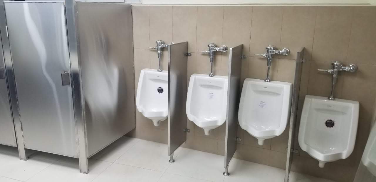 Divisiones de mingitorios en acero inox