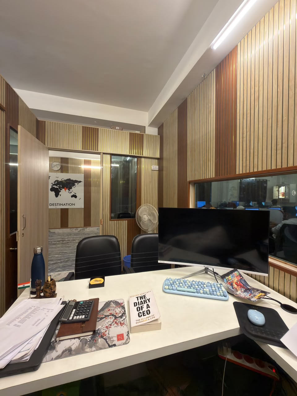 The TripTrix trade & ground-ops desk at work